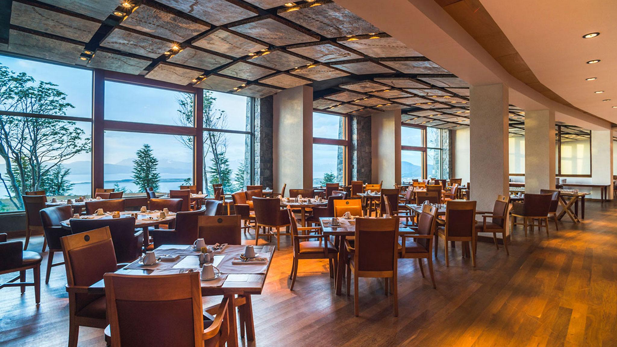 Arakur Ushuaia Resort & Spa Luaran gambar The restaurant