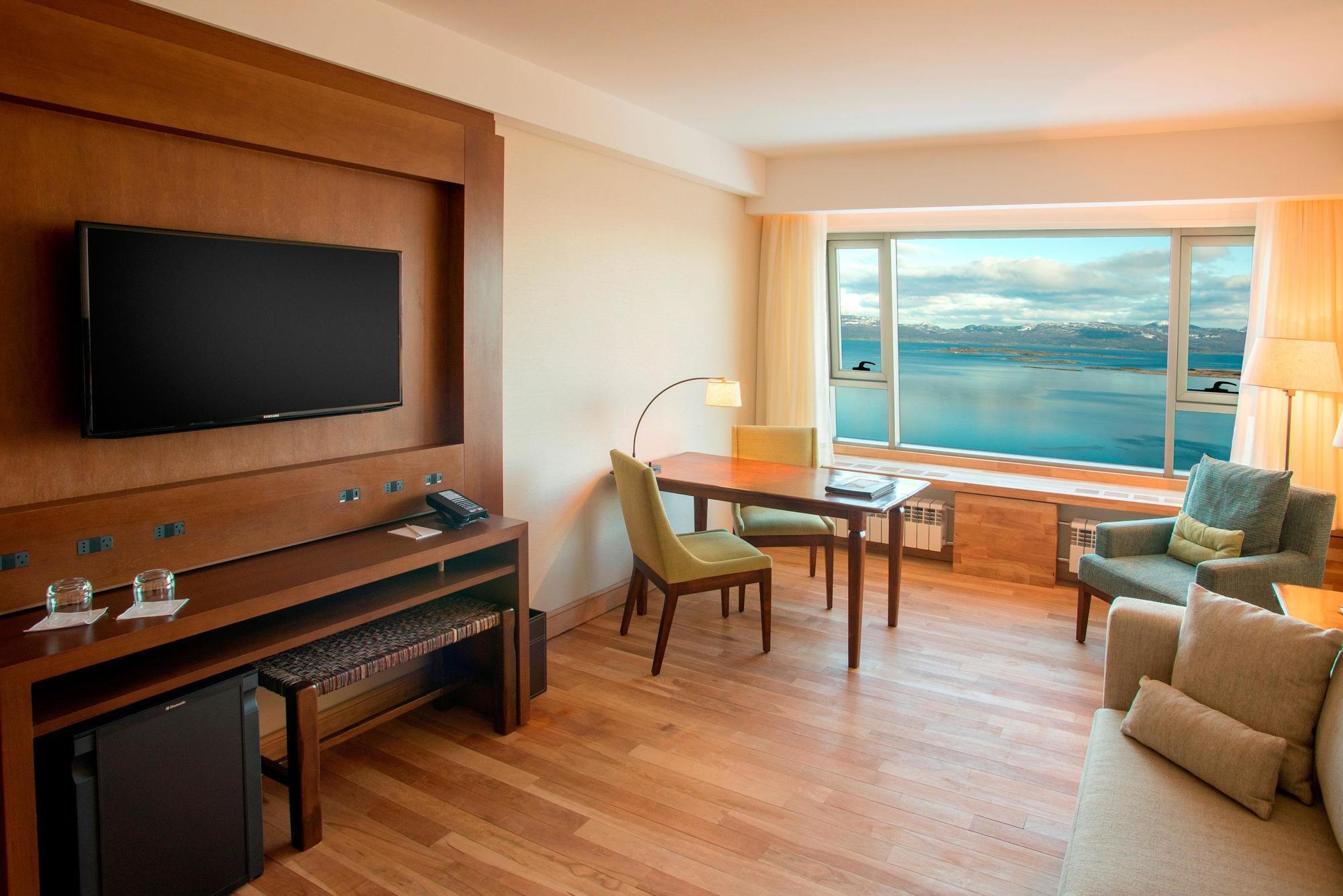 Arakur Ushuaia Resort & Spa Luaran gambar A room at the hotel