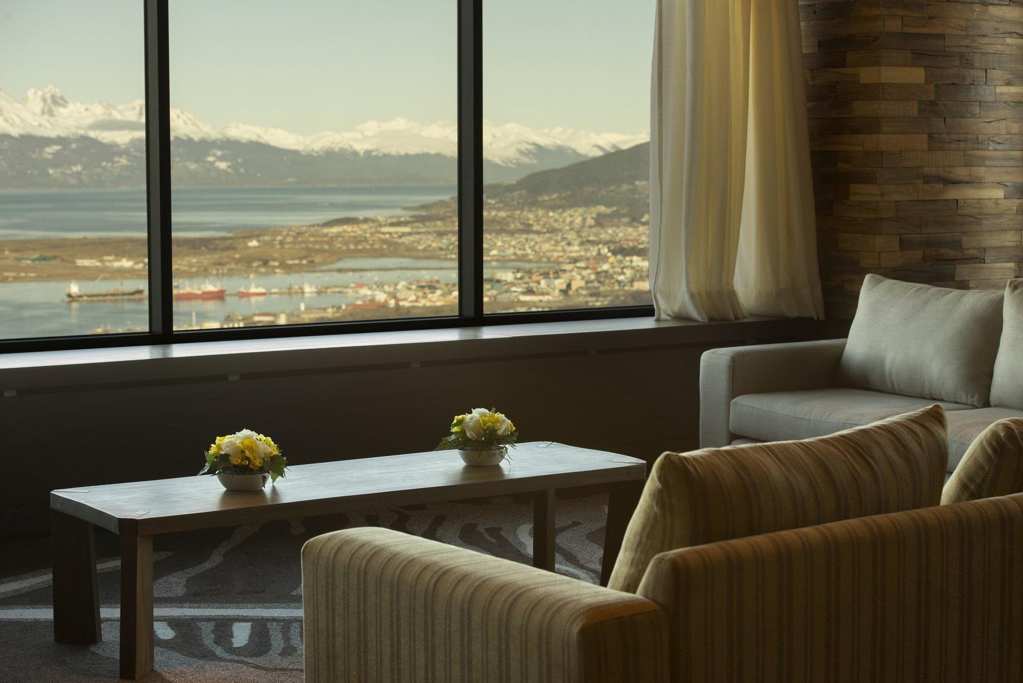 Arakur Ushuaia Resort & Spa Luaran gambar View from the hotel